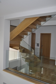 Τετράγωνη σκάλα