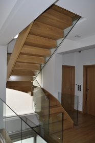 Τετράγωνες σκάλες