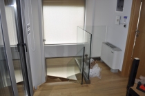 Τζαμένια κάγκελα