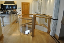 Τζαμένια κάγκελα