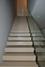 Σκαλοπάτια ξύλινα