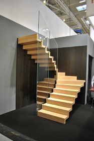 Τετράγωνες σκάλες