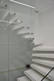 Ξύλινα σκαλιά