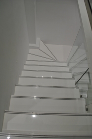 Σκάλες εσ. χώρων