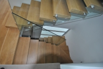 Σκάλα εσ. χώρου