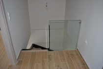 Κάγκελα από γυαλί