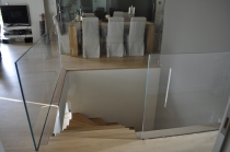 Τζαμένια κάγκελα