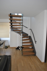 Ξύλινη σκάλα