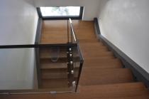 Γυάλινο κάγκελο