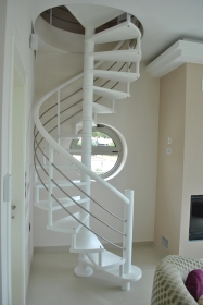 Σκάλα εσ. χώρου