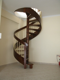 Στρογγυλή σκάλα