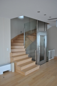 Κάγκελα από γυαλί