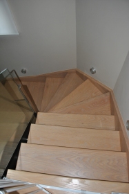 Ξύλινα σκαλιά