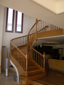 Σκάλα εσ. χώρου