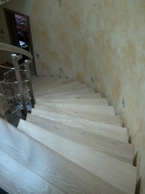 Ξύλινα σκαλιά