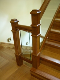 Γυάλινα κάγκελα