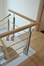 Ξύλινη κουπαστή