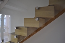 Ξύλινα σκαλοπάτια