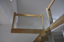 Ξύλινη κουπαστή