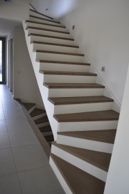 Σκάλα  εσ. χώρου