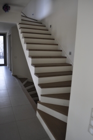 Ξύλινα σκαλιά