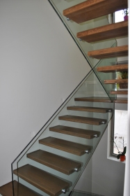 Σκαλοπάτια ξύλινα