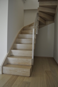 Σκάλα εσ. χώρου