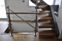 Τζαμένια κάγκελα 0