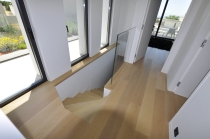 Κάγκελο από τζάμι