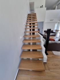 Μοντέρνα σκάλα