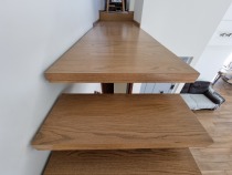 Ξύλινα σκαλιά