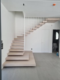 Σκάλες εσωτερικών χώρων