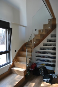 Κάγκελα από γυαλ