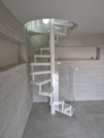 Κρυστάλινα κάγκελα