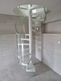 Σκάλα κυκλικής μορφής