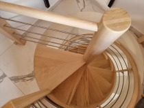 Ξύλινη κυκλική σκάλα