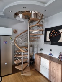 Εσωτερική σκάλα