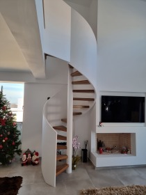 Εσωτερικού χώρου σκάλα