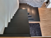 Ξύλινη σκάλα εσωτερικού χώρου