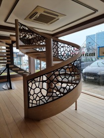 Σκάλα εσ. χώρου