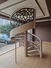 Μοντέρνα σκάλα