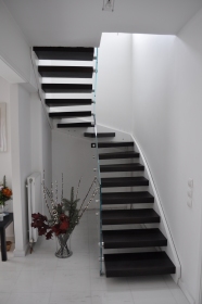 Ξύλινα σκαλοπάτια