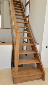 Ξύλινες σκάλες
