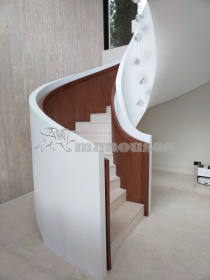 Εσωτερική σκάλα