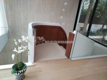 Σκάλα υψηλής αισθητικής