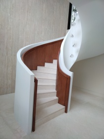 Ελικοειδείς σκάλες