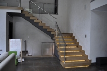 Ξύλινα σκαλιά