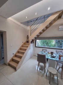 Σκάλα από ξύλο σκάλα  