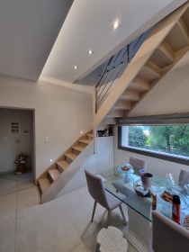 Σκάλες εσωτερικών χώρων 