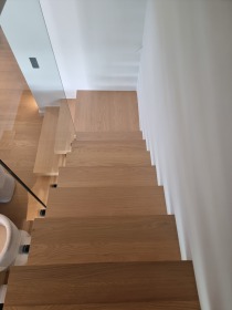 Κάγκελο από γυαλί  